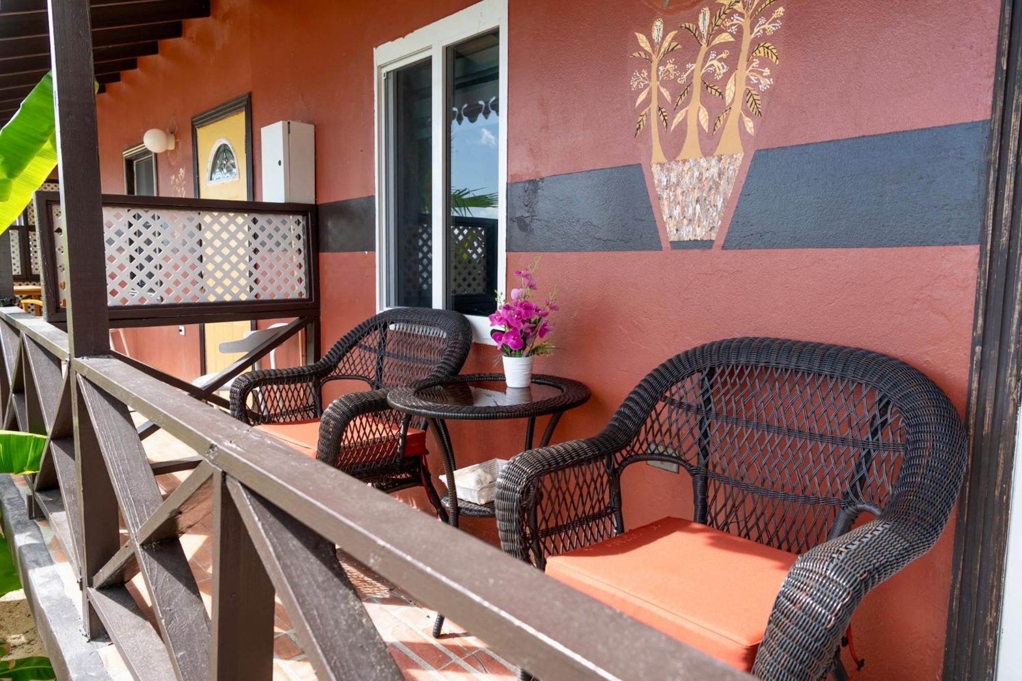 Mary'S Boon Beach Resort & Spa Simpson Bay Esterno foto